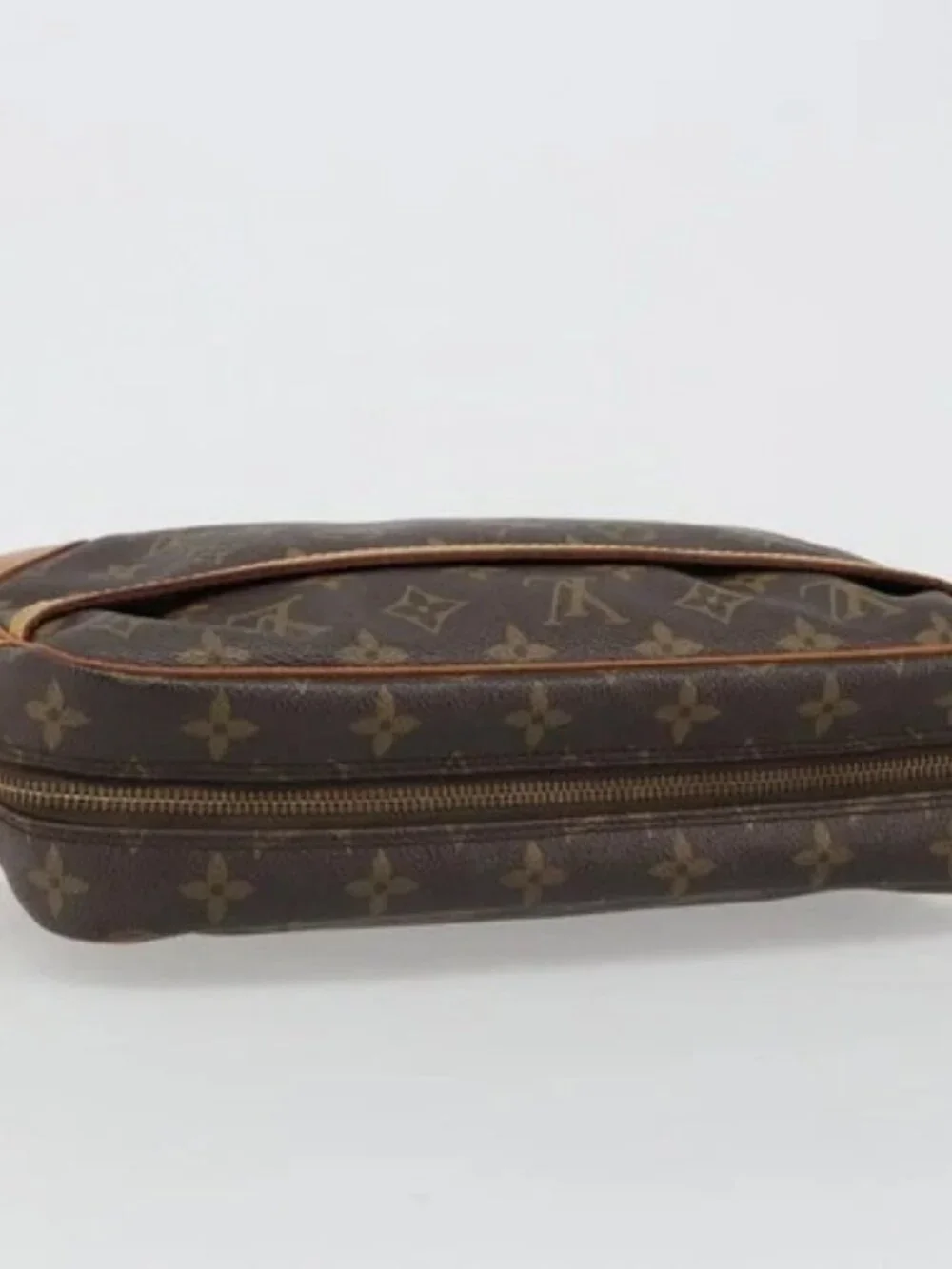 LOUIS VUITTON Monogram Compiegne 28 Clutch Bag M51845 LV Auth 179532